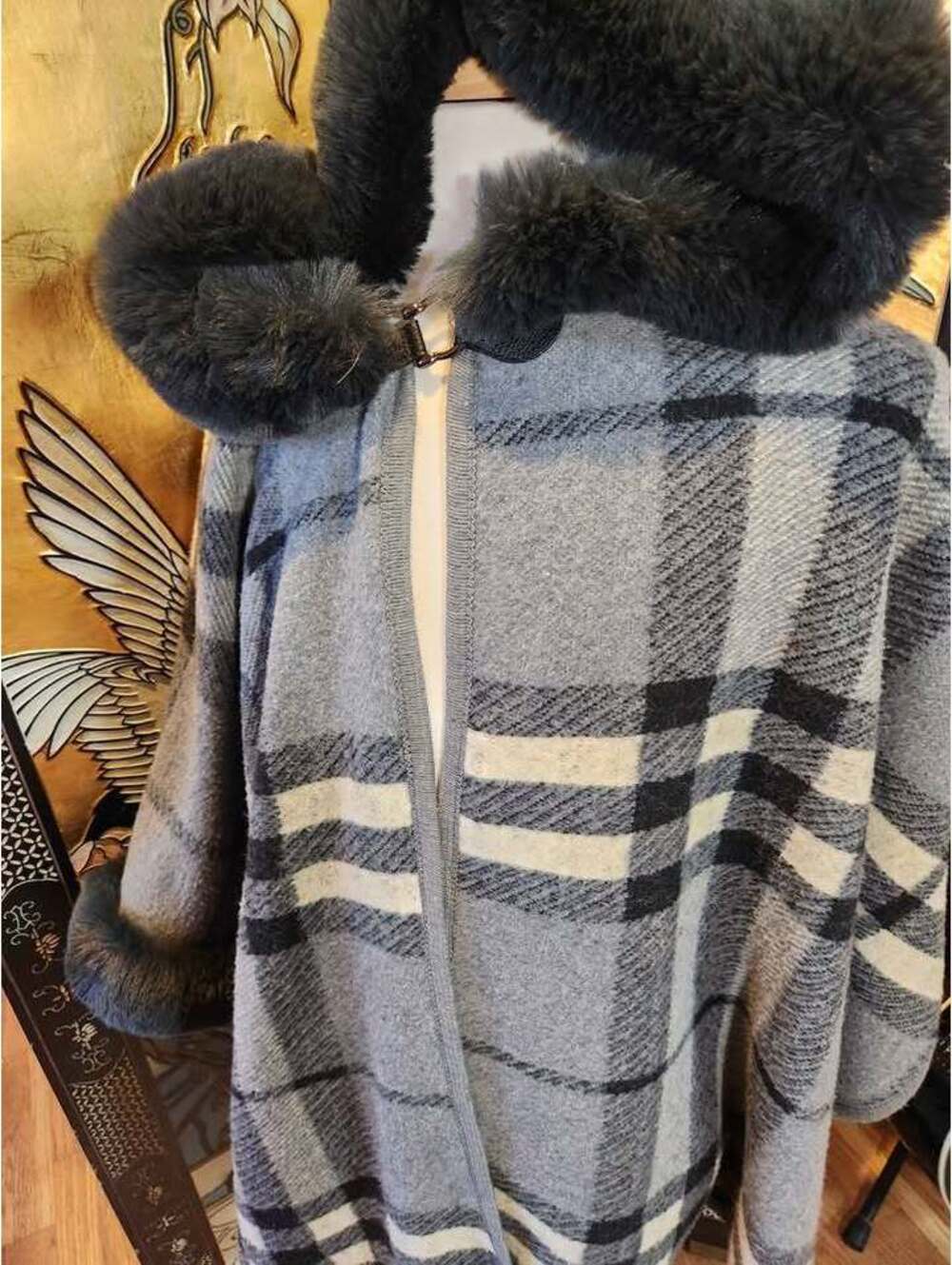 Northern Angel Faux Fur Plaid Coat/Wrap Jacket, L/XL